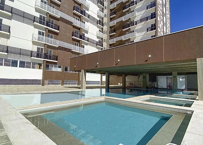 Spazzio Diroma Com Opcoes De Refeicoes E Acesso Ao Acqua Parque Diroma