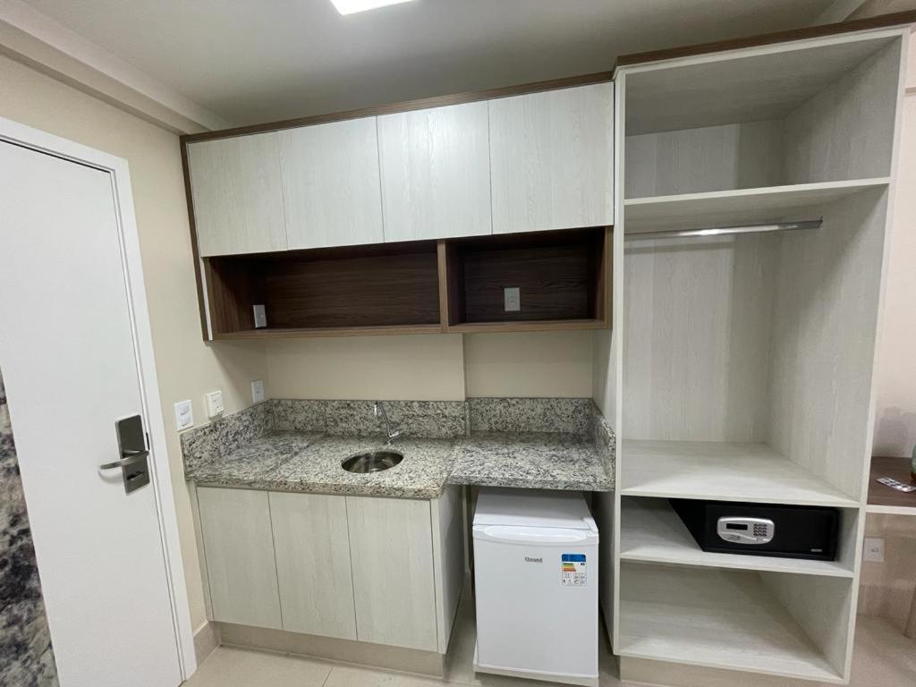 Spazzio Diroma Com Opcoes De Refeicoes E Acesso Ao Acqua Parque Diroma Apartment